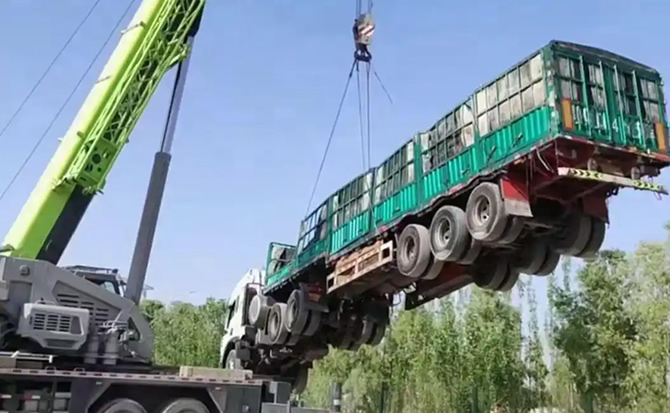 岗巴道路脱困救援案例